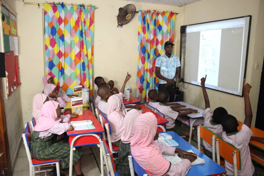 Interactive classroom lesson at Fareedah Children School